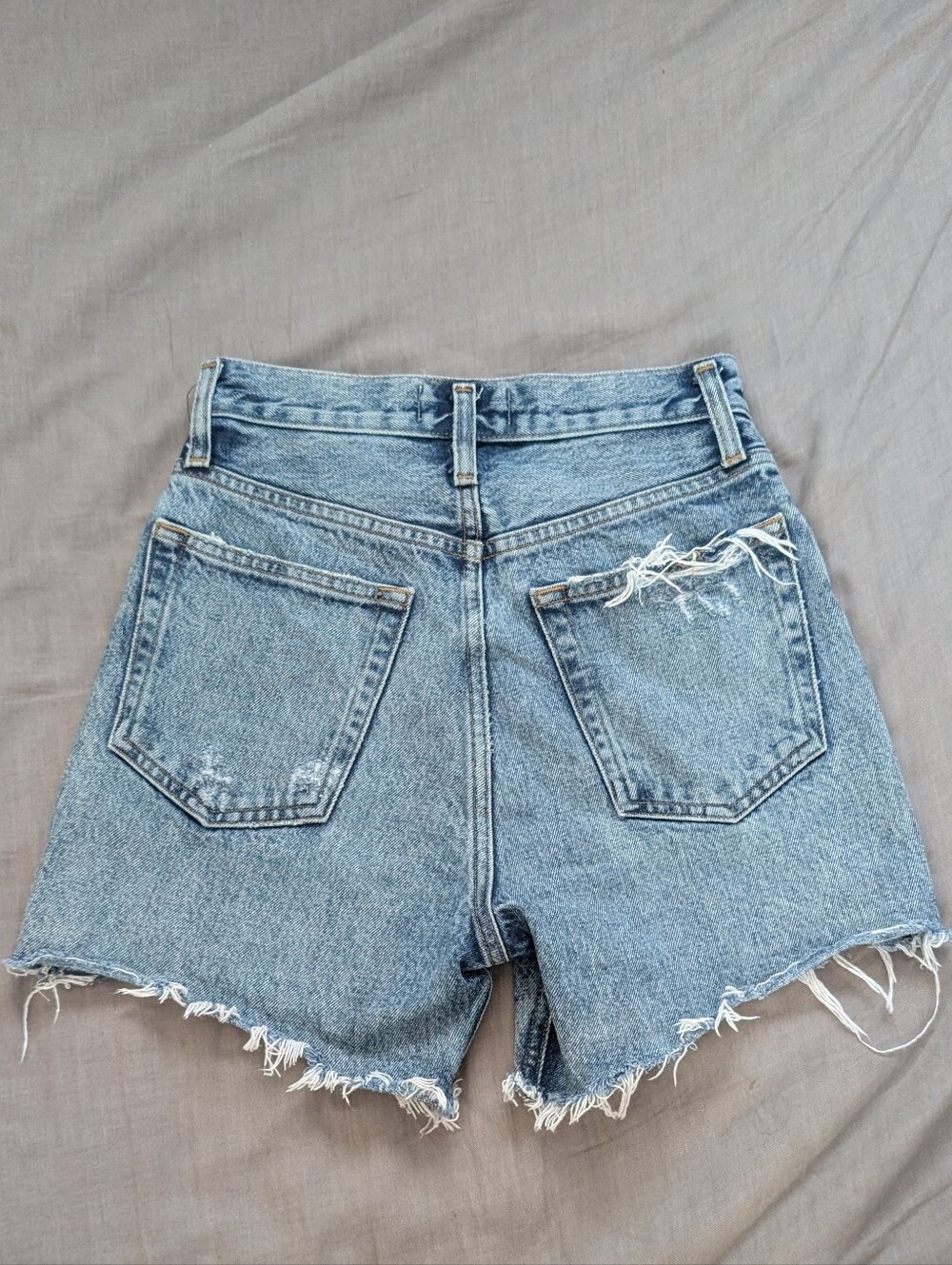 Agolde Riley Jeans Denim Shorts Outsider - Picture 2 of 12